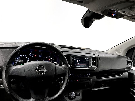 Opel Vivaro 8 of 15