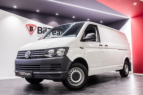 Volkswagen Transporter 3 of 5