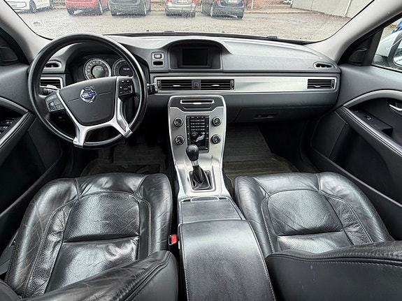 Volvo V70 19 of 21