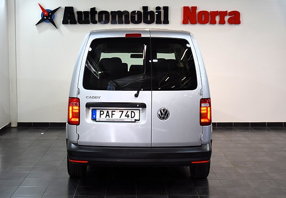 Volkswagen Caddy Maxi 5 of 5