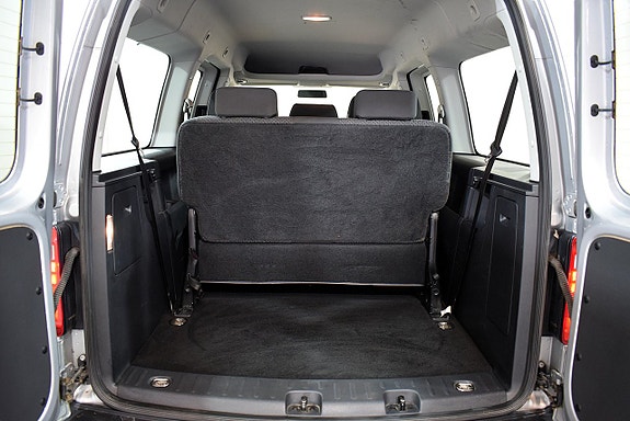 Volkswagen Caddy Maxi 19 of 19