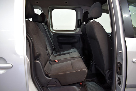 Volkswagen Caddy Maxi 17 of 19