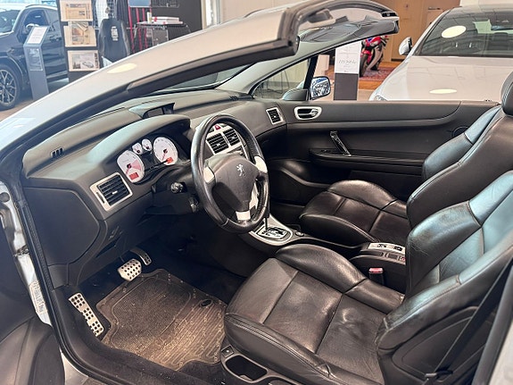 Peugeot 307 CC 12 of 19