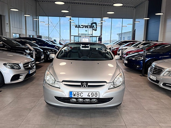 Peugeot 307 CC 3 of 5