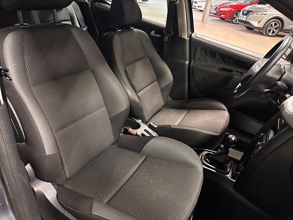Peugeot 207 7 of 10
