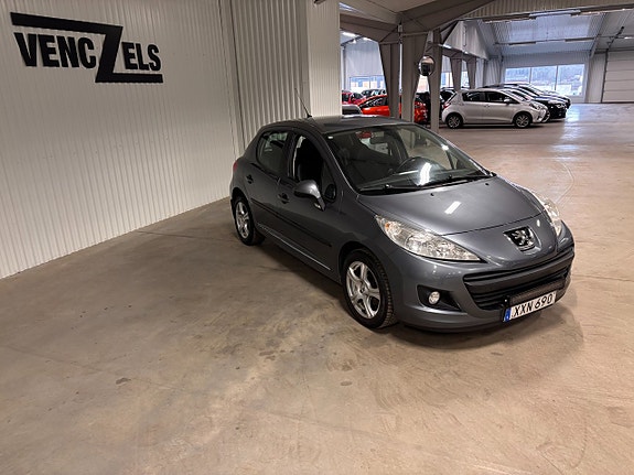 Peugeot 207 2 of 10
