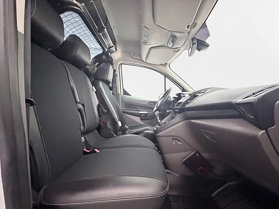 Ford Transit Connect 14 of 23