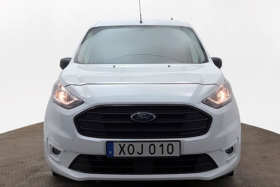 Ford Transit Connect 3 of 23