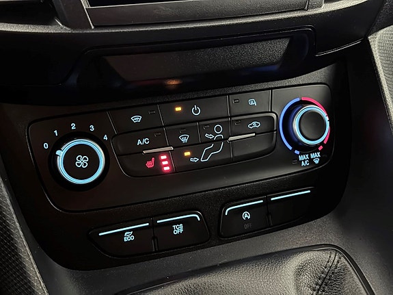 Ford Transit Connect 20 of 23