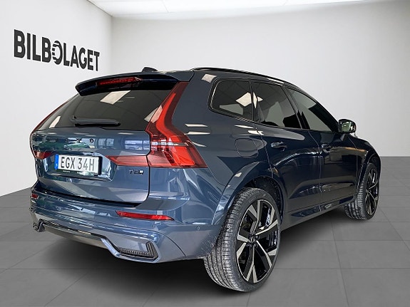 Volvo XC60 4 of 17