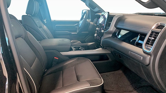RAM 1500 3 of 9