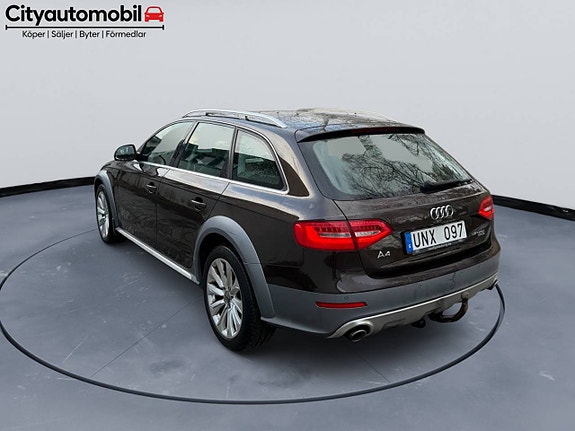 Audi A4 allroad 3 of 6