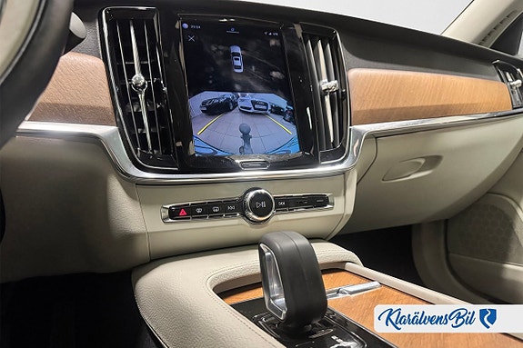 Volvo S90 9 of 17