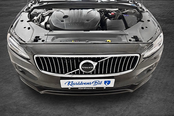 Volvo S90 17 of 17