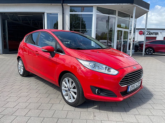 Ford Fiesta 3 of 5