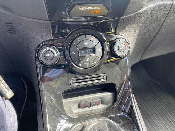 Ford Fiesta 19 of 20