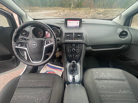 Opel Meriva 14 of 17