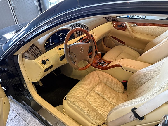 Mercedes-Benz CL600 17 of 30