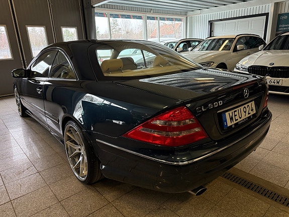 Mercedes-Benz CL600 4 of 5