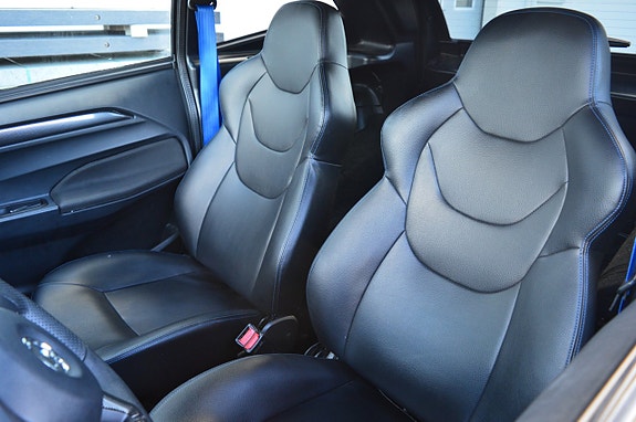 Aixam Coupe Coupé GTI Baslåda Backkamera Motorvärmare 6 Mån Garanti 10 of 18