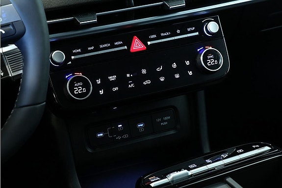 Hyundai Tucson 17 of 22