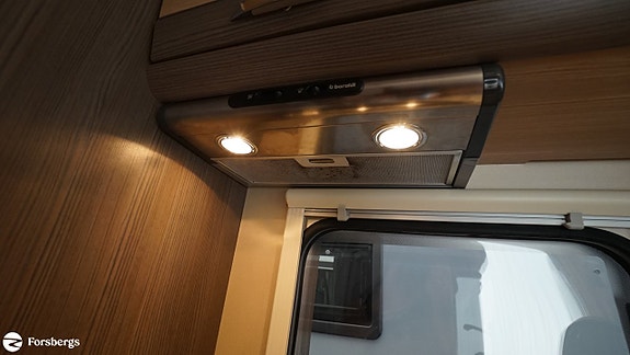 Rapido 891 F / Queensbed / AC / Solcell 9 of 21