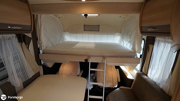 Rapido 891 F / Queensbed / AC / Solcell 20 of 21