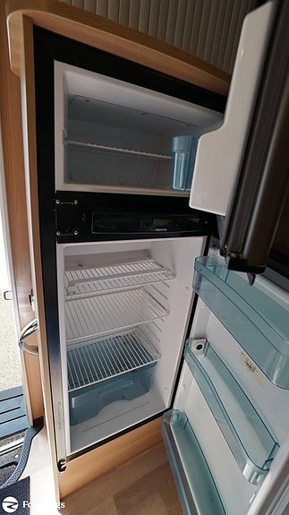 Rapido 891 F / Queensbed / AC / Solcell 10 of 21