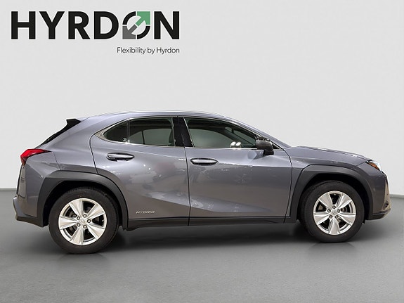 Lexus UX250h 7 of 15