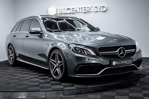 Mercedes-Benz C63 5 of 5