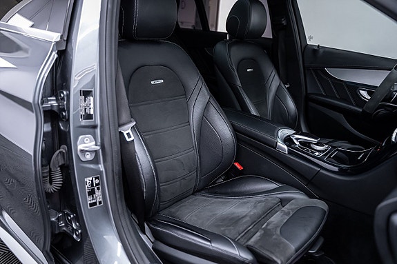Mercedes-Benz C63 27 of 27