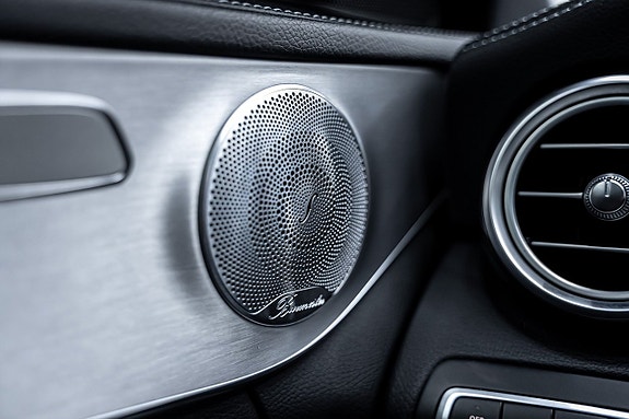 Mercedes-Benz C63 21 of 27