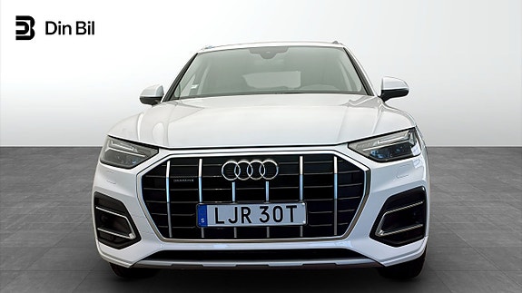 Audi Q5 4 of 5