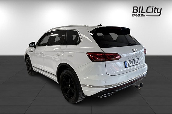 Volkswagen Touareg 6 of 18