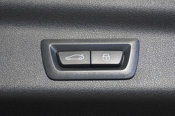 BMW X1 9 of 18