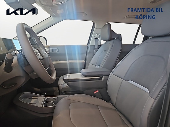 Kia EV3 8 of 15