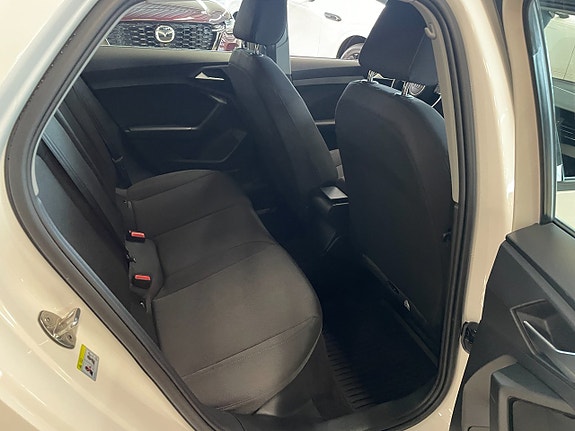 Audi A1 9 of 30