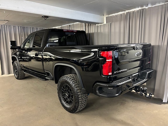 Chevrolet Silverado 2500 6 of 28