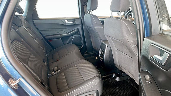 Ford Kuga 5 of 5