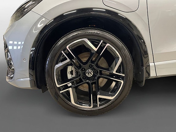 Volkswagen Tiguan 15 of 15