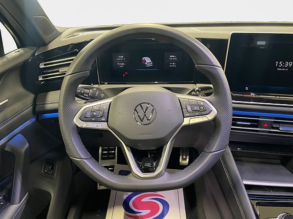 Volkswagen Tiguan 12 of 15