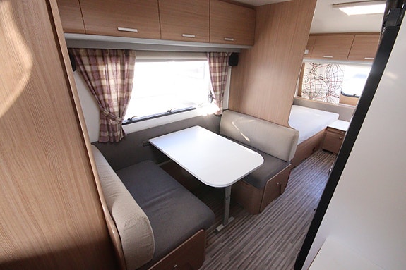 Adria Aviva 482LH 5 of 11