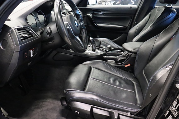 BMW 118i 7 of 20