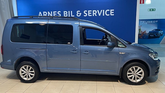 Volkswagen Caddy Maxi 2 of 5