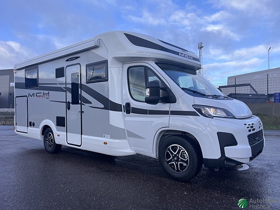 McLouis MC4 381 / 3500kg / Automat /