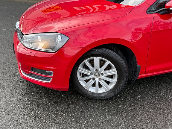 Volkswagen Golf VII 7 of 14