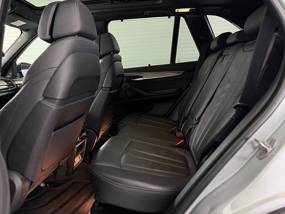 BMW X5 11 of 26