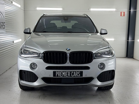 BMW X5 4 of 5