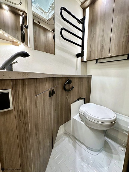 Kabe Royal 560 XL KS 11 of 12