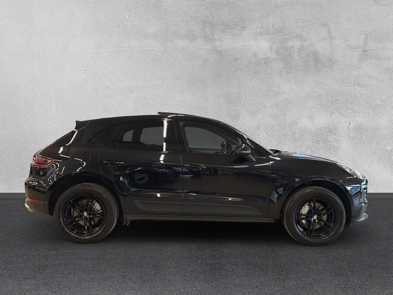 Porsche Macan S 3 of 5